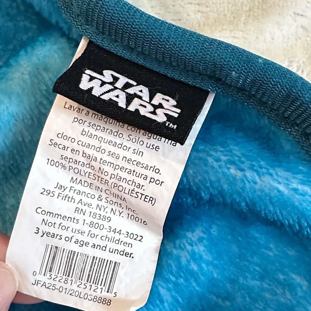Star Wars Mandalorian Blue Throw Blanket